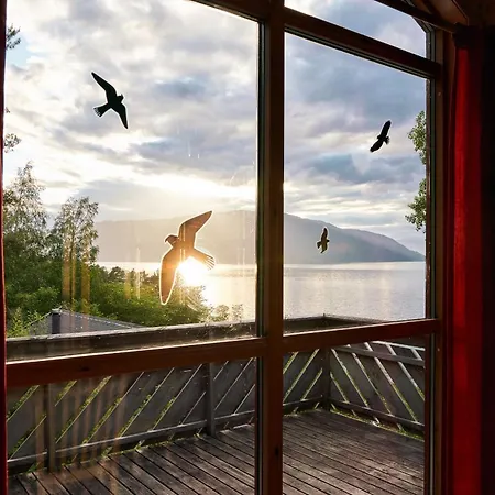 Vakantiehuis Fjordhytte-1 Ist Eine Schoene Huette Bei Am Hardangerfjord Mit Grandiosem Fjordpanorama, 20 Ps Motorboot Mietbar