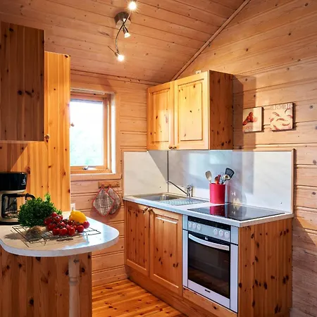 Fjordhytte-1 Ist Eine Schoene Huette Bei Am Hardangerfjord Mit Grandiosem Fjordpanorama, 20 Ps Motorboot Mietbar Aenes