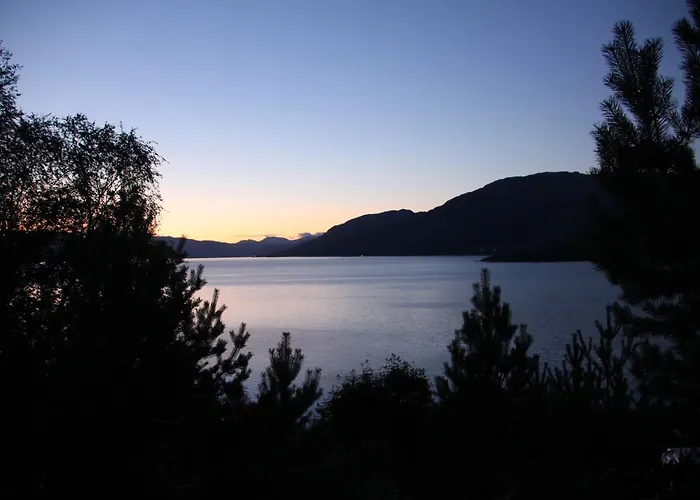 펜션 Fjordhytte-1 Ist Eine Schoene Huette Bei Am Hardangerfjord Mit Grandiosem Fjordpanorama, 20 Ps Motorboot Mietbar Aenes