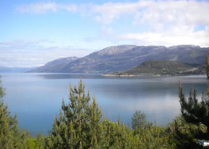 Fjordhytte-1 Ist Eine Schoene Huette Bei Am Hardangerfjord Mit Grandiosem Fjordpanorama, 20 Ps Motorboot Mietbar 펜션 Aenes