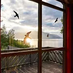 Holiday home Fjordhytte-1 Ist Eine Schoene Huette Bei Am Hardangerfjord Mit Grandiosem Fjordpanorama, 20 Ps Motorboot Mietbar