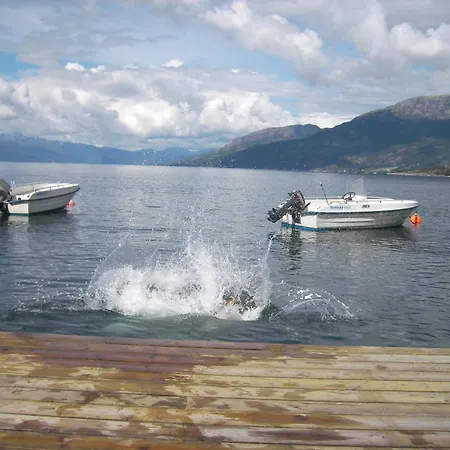 Holiday home Fjordhytte-1 Ist Eine Schoene Huette Bei Am Hardangerfjord Mit Grandiosem Fjordpanorama, 20 Ps Motorboot Mietbar *